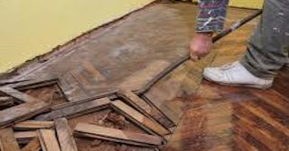 Демонтаж пола в квартире в Туймазах - Стоимость от 529 рублей | Сварной-Тмз